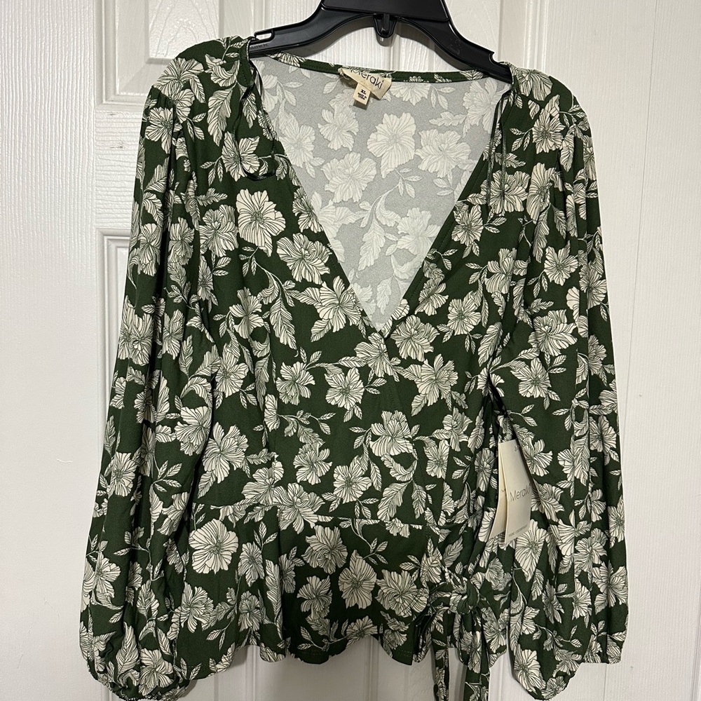 NWT Meraki Green Floral Blouse